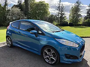 Used 2013 Ford Fiesta Ztech S Metallic Ocean Blue - Interior and Exterior details 4