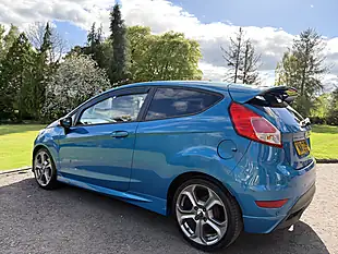 Used 2013 Ford Fiesta Ztech S Metallic Ocean Blue - Interior and Exterior details 8