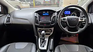 Used 2013 Ford Focus Sports White - Interior and Exterior details 4