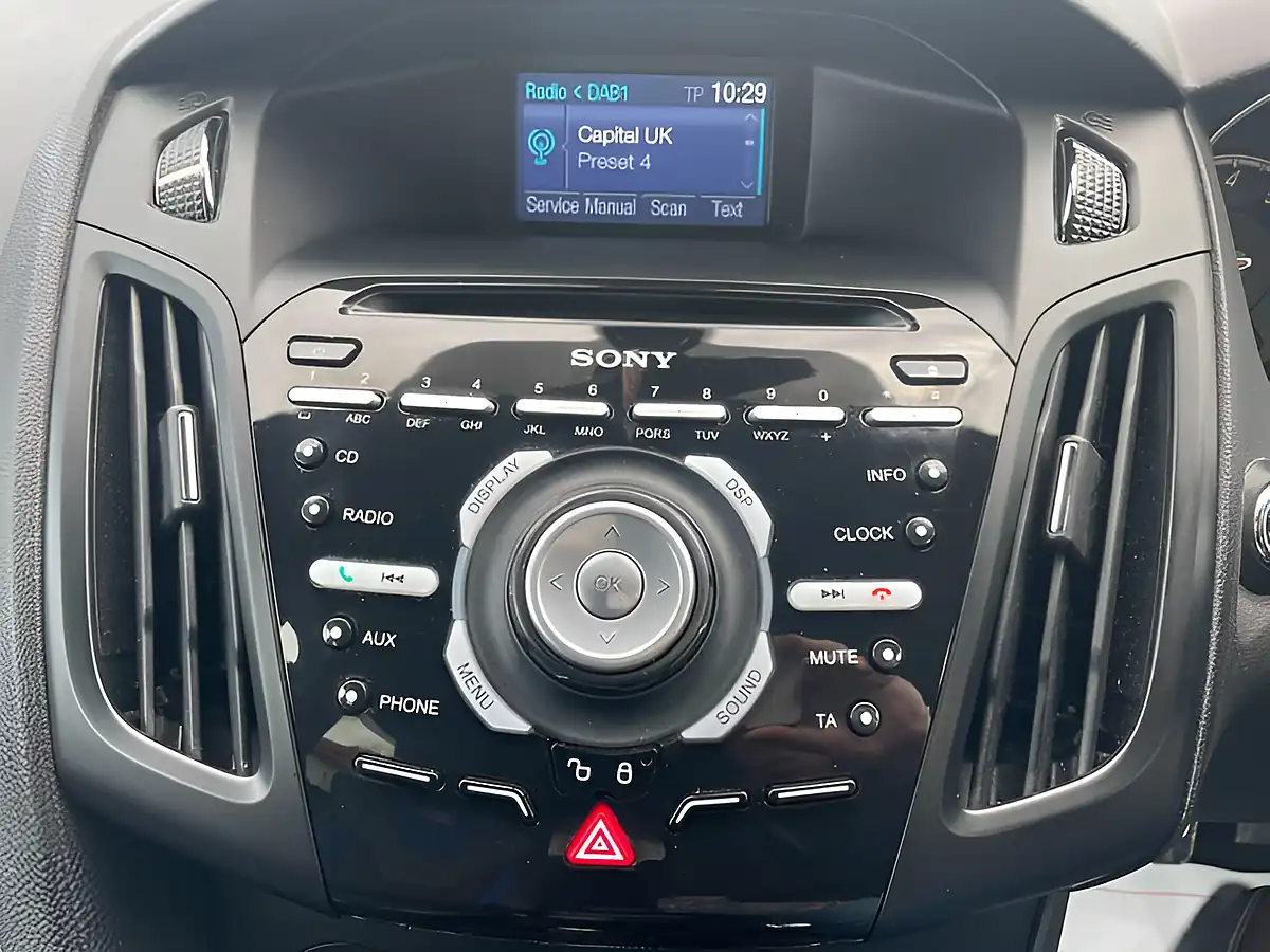 Used 2013 Ford Focus ST-2 Blue - Interior and Exterior details 17
