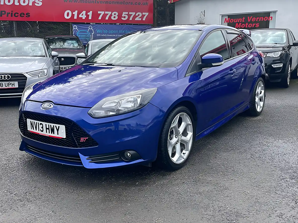 Used 2013 Ford Focus ST-2 Blue - Interior and Exterior details 4