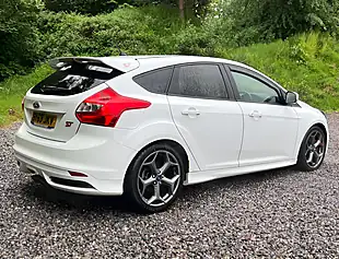 Used 2013 Ford Focus ST-2 Frozen White - Interior and Exterior details 3