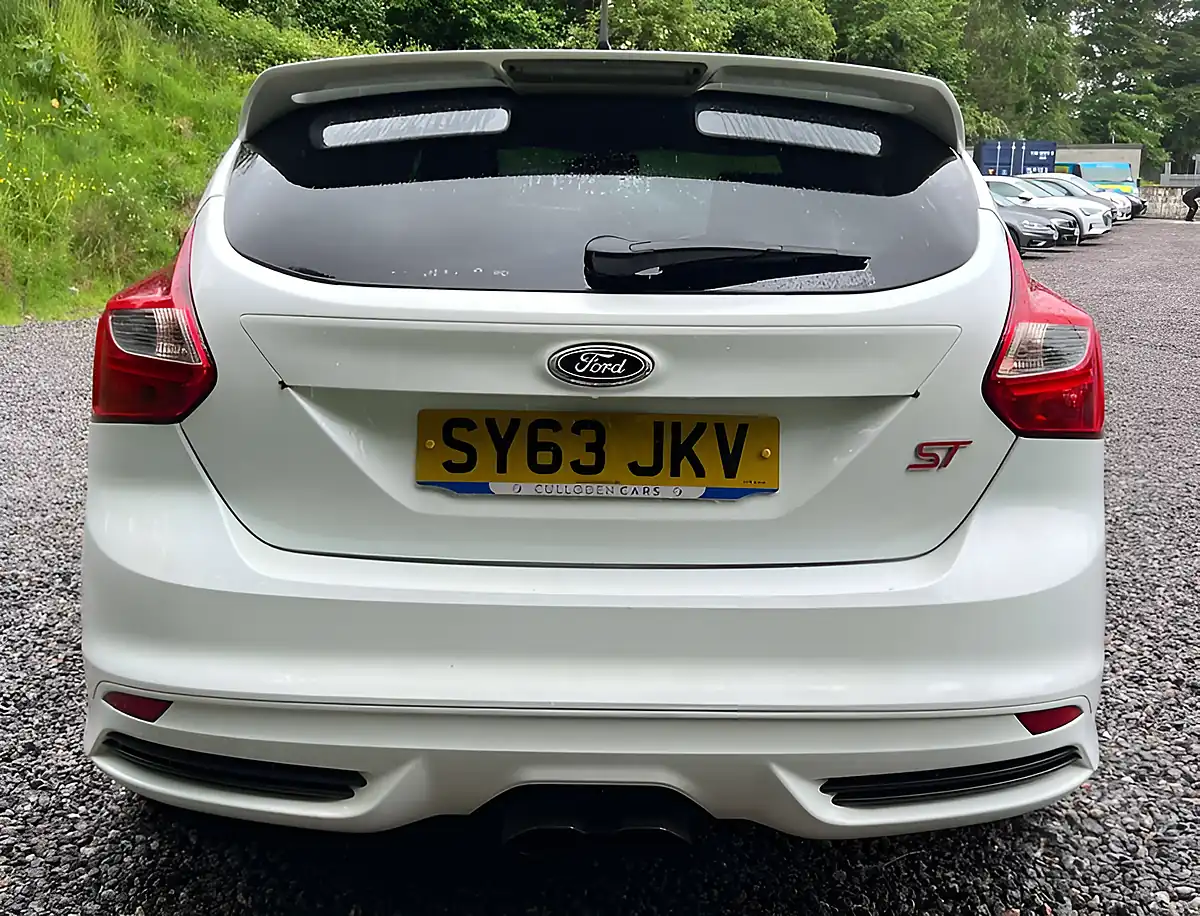 Used 2013 Ford Focus ST-2 Frozen White - Interior and Exterior details 4