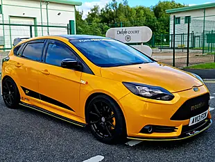 Used 2013 Ford Focus ST-2 Tangerine Scream - Interior and Exterior details 2