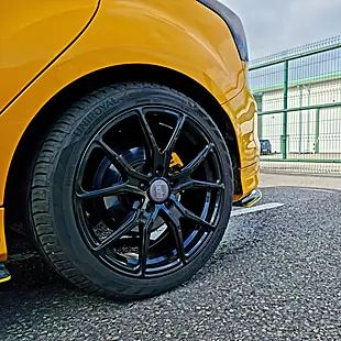 Used 2013 Ford Focus ST-2 Tangerine Scream - Interior and Exterior details 8