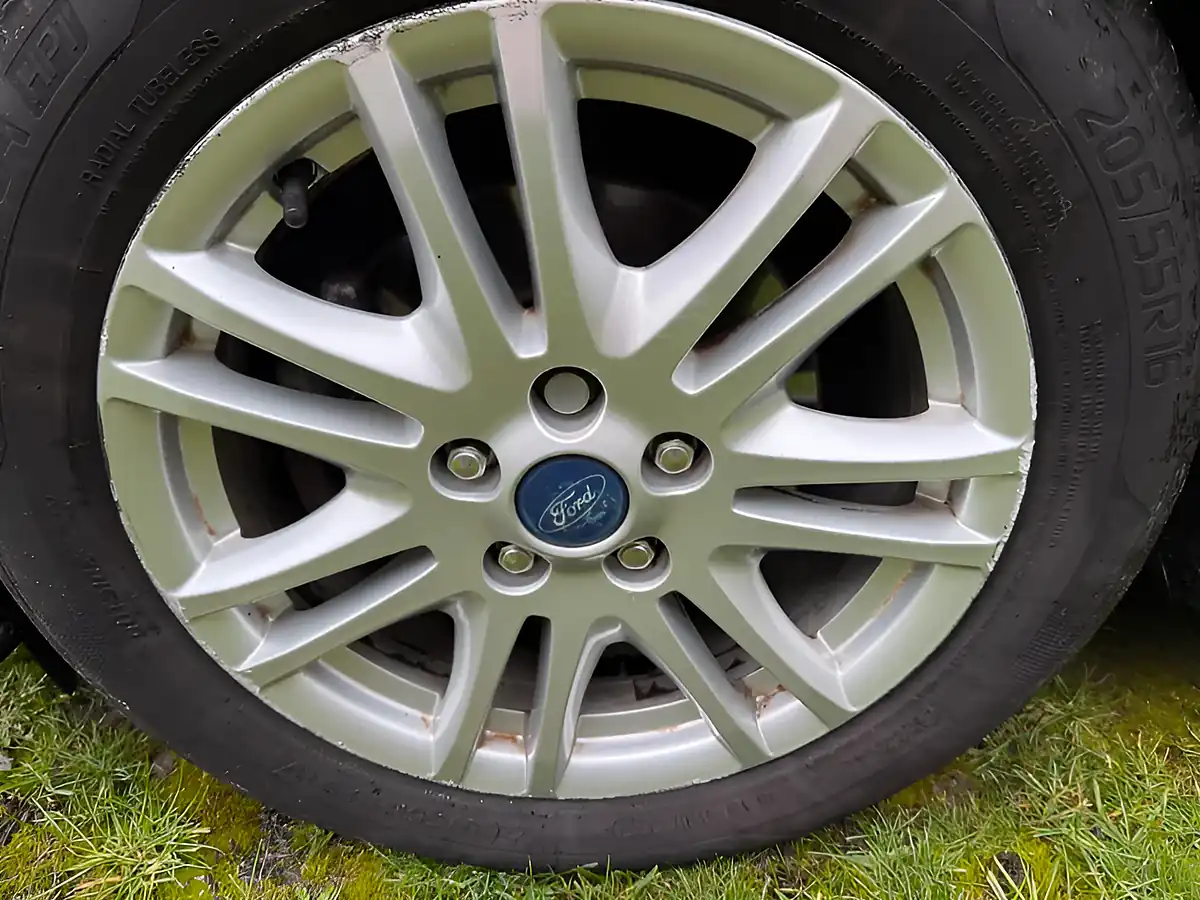 Used 2013 Ford Focus Titanium Panther Black - Interior and Exterior details 11