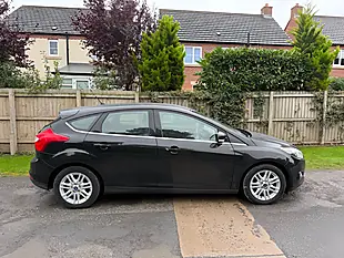 Used 2013 Ford Focus Titanium Panther Black - Interior and Exterior details 4