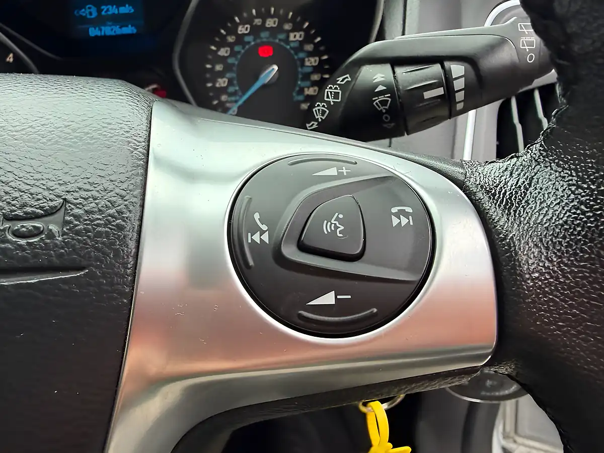 Used 2013 Ford Focus Titanium Silver - Interior and Exterior details 14