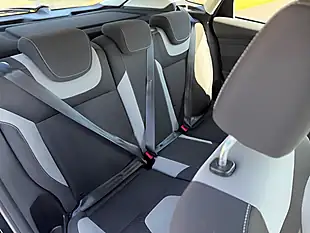 Used 2013 Ford Focus Zetec Black - Interior and Exterior details 16