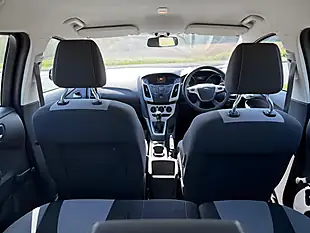 Used 2013 Ford Focus Zetec Black - Interior and Exterior details 18