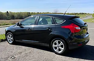 Used 2013 Ford Focus Zetec Black - Interior and Exterior details 8