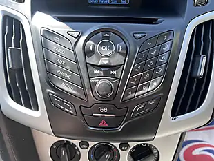 Used 2013 Ford Focus Zetec Black - Interior and Exterior details 15