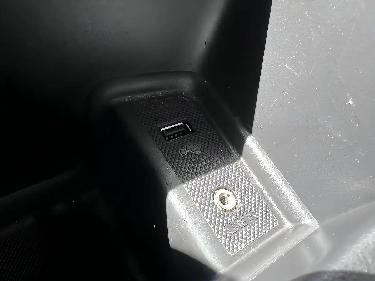 Used 2013 Ford Focus Zetec Black - Interior and Exterior details 17