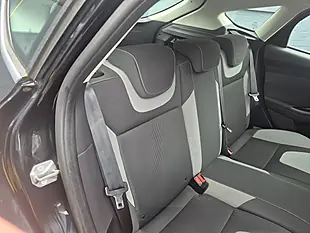 Used 2013 Ford Focus Zetec Black - Interior and Exterior details 13