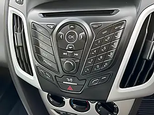 Used 2013 Ford Focus Zetec S Black - Interior and Exterior details 14