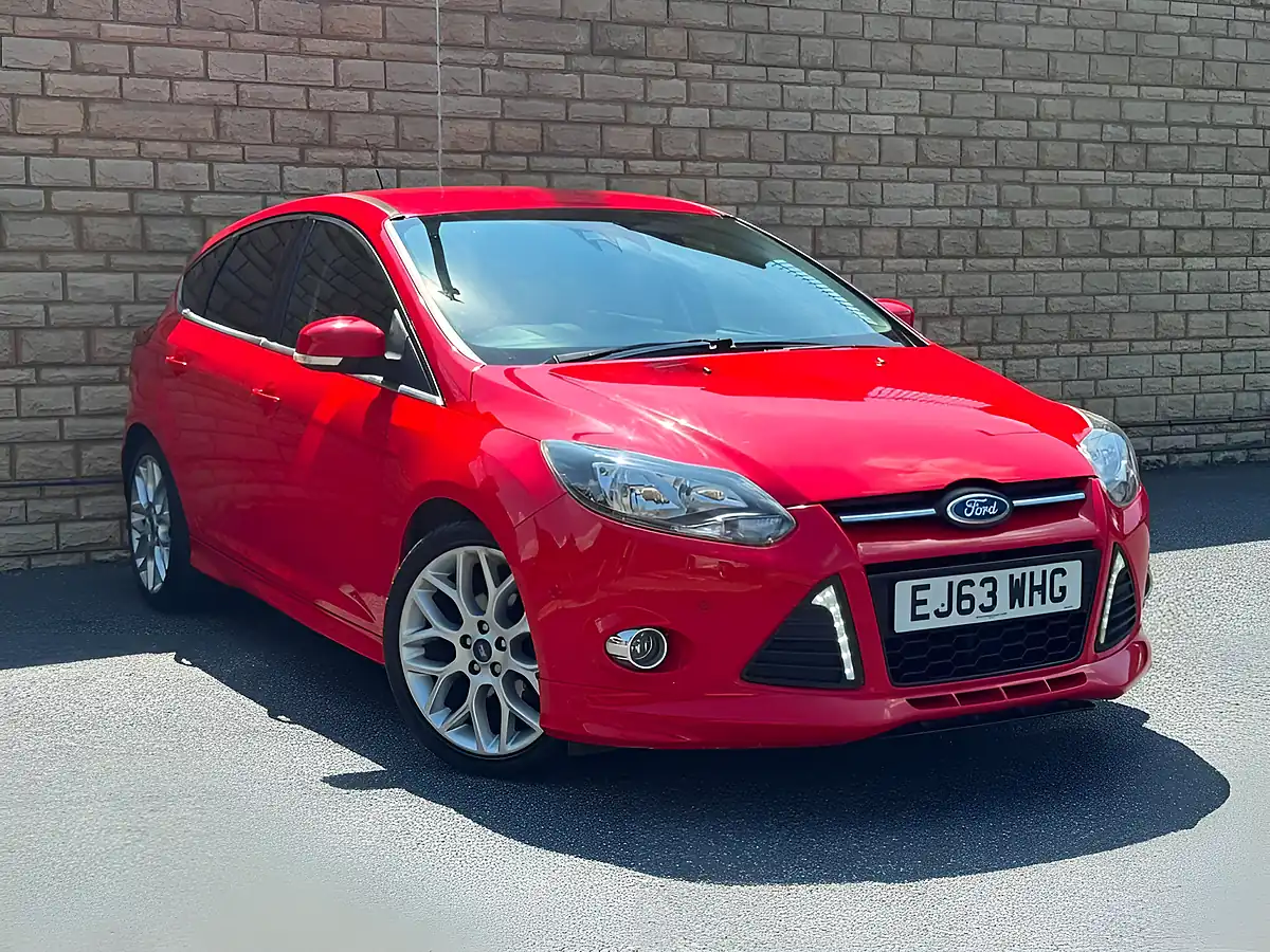 Used 2013 Ford Focus Zetec S Red - Front View