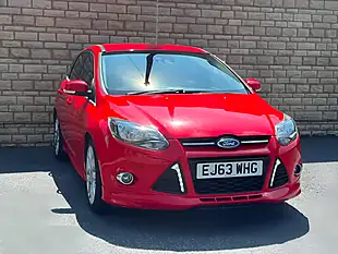 Used 2013 Ford Focus Zetec S Red - Interior and Exterior details 9