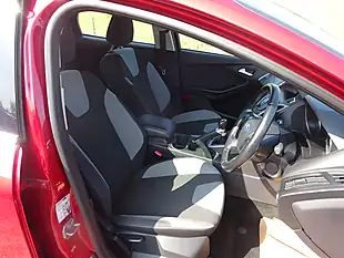 Used 2013 Ford Focus Zetec S Red - Interior and Exterior details 12