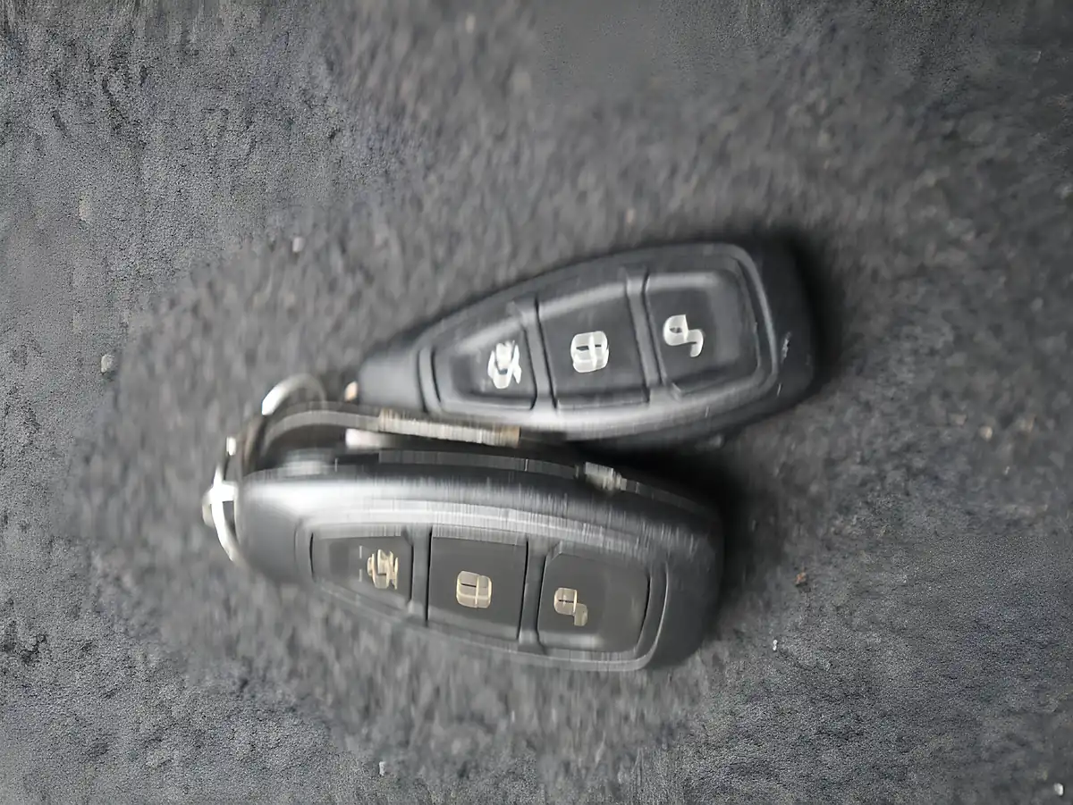 Used 2013 Ford Focus Zetec S White - Interior and Exterior details 14