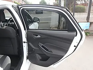 Used 2013 Ford Focus Zetec S White - Interior and Exterior details 15