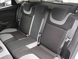 Used 2013 Ford Focus Zetec S White - Interior and Exterior details 6