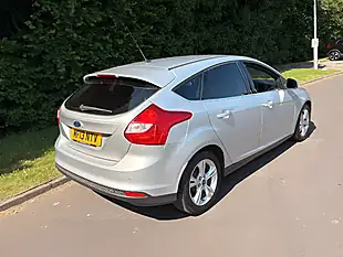 Used 2013 Ford Focus Zetec Silver - Interior and Exterior details 4