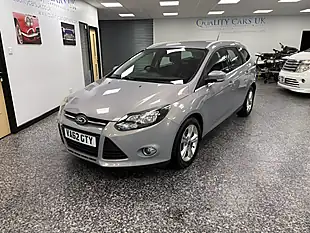 Used 2013 Ford Focus Zetec Silver - Interior and Exterior details 6