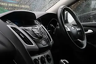 Used 2013 Ford Focus Zetec Silver - Interior and Exterior details 11