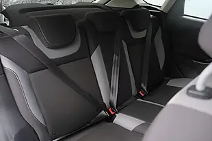 Used 2013 Ford Focus Zetec Silver - Interior and Exterior details 15