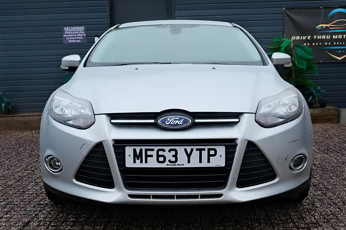 Used 2013 Ford Focus Zetec Silver - Interior and Exterior details 2