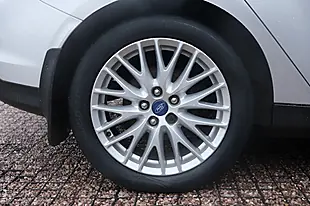 Used 2013 Ford Focus Zetec Silver - Interior and Exterior details 7