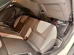 Used 2013 Ford Focus Zetec White - Interior and Exterior details 11