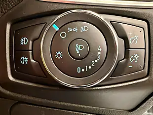 Used 2013 Ford Focus Zetec White - Interior and Exterior details 12