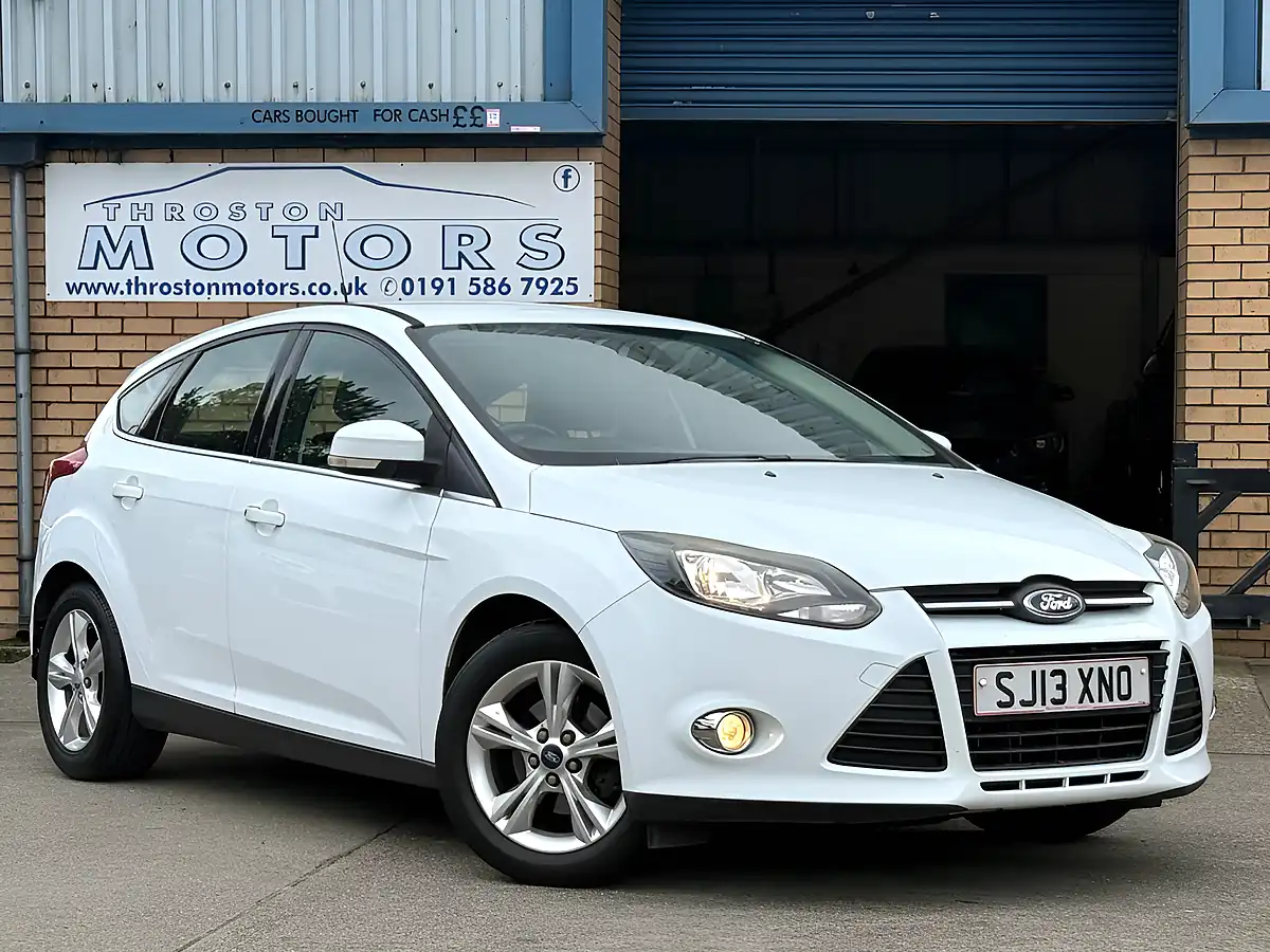 Used 2013 Ford Focus Zetec White - Front View