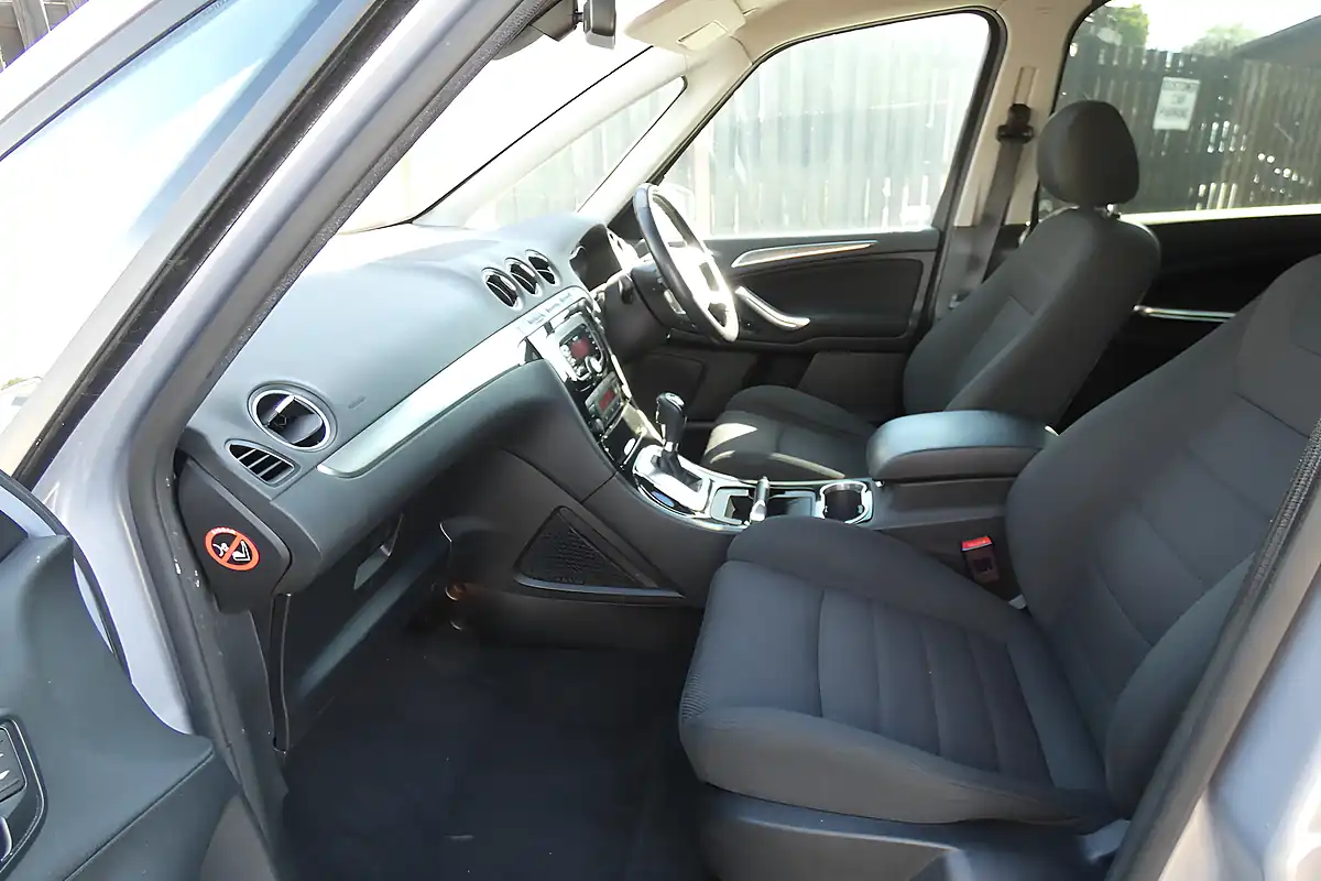 Used 2013 Ford Galaxy Titanium Silver - Interior and Exterior details 10