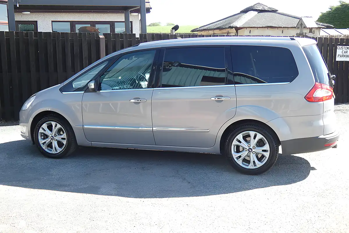 Used 2013 Ford Galaxy Titanium Silver - Interior and Exterior details 5