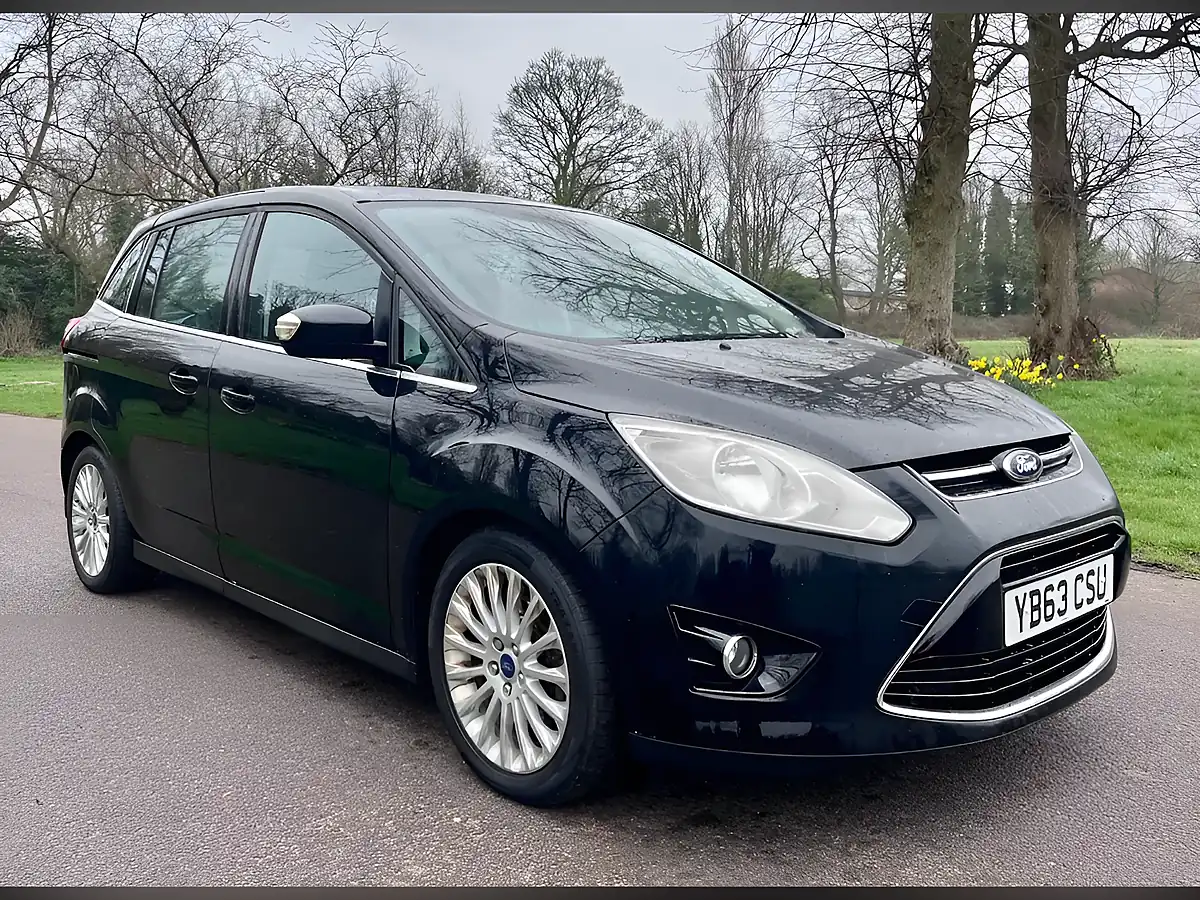 Used 2013 Ford Grand C-Max Titanium Panther Black - Front View