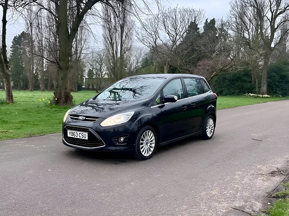 Used 2013 Ford Grand C-Max Titanium Panther Black - Interior and Exterior details 16