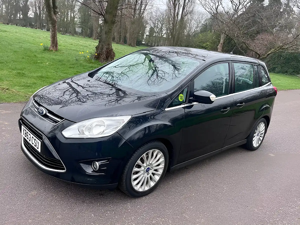 Used 2013 Ford Grand C-Max Titanium Panther Black - Interior and Exterior details 3