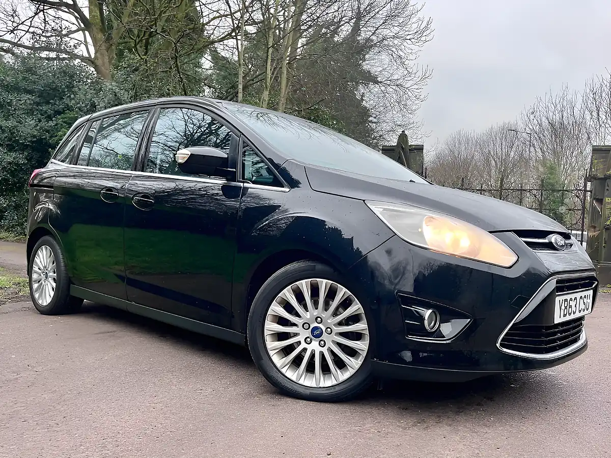 Used 2013 Ford Grand C-Max Titanium Panther Black - Interior and Exterior details 9