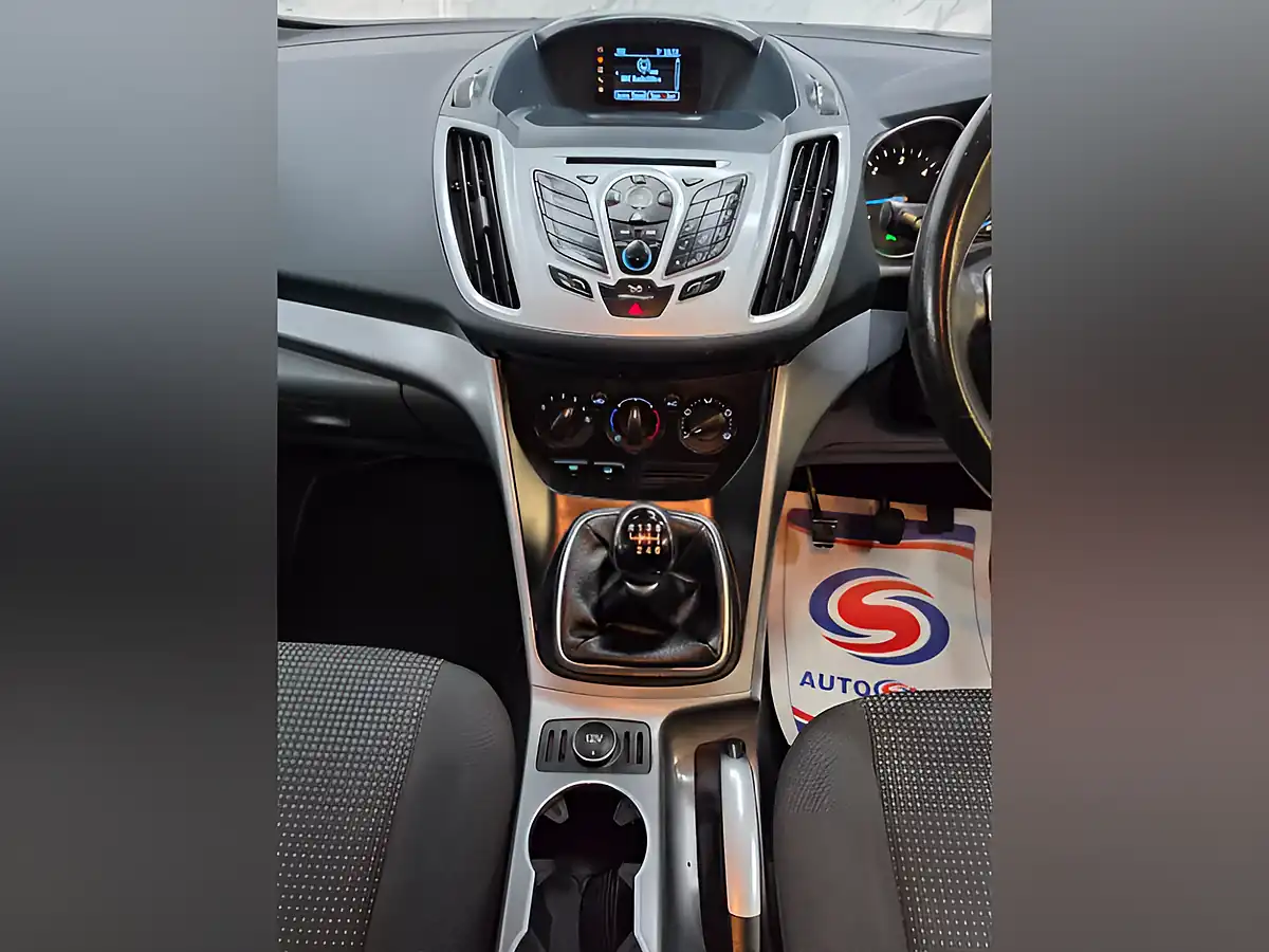 Used 2013 Ford Grand C-Max Zetec Blue - Interior and Exterior details 14