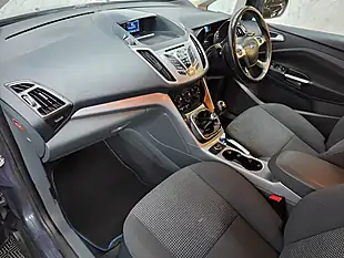 Used 2013 Ford Grand C-Max Zetec Blue - Interior and Exterior details 15