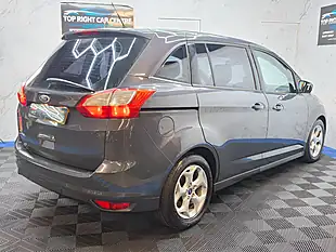 Used 2013 Ford Grand C-Max Zetec Blue - Interior and Exterior details 9