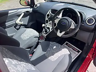 Used 2013 Ford Ka Edge Red - Interior and Exterior details 17