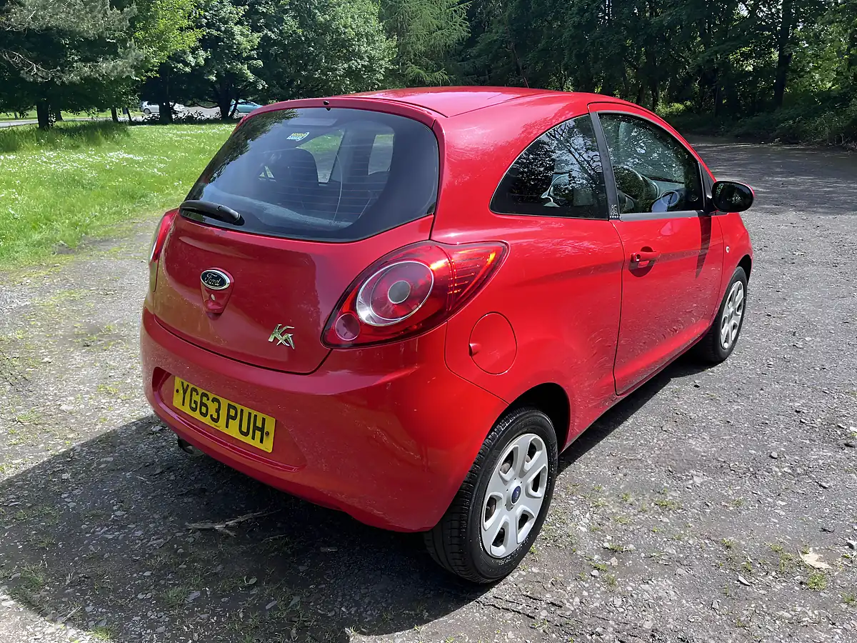Used 2013 Ford Ka Edge Red - Interior and Exterior details 6