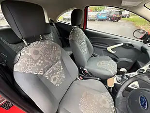 Used 2013 Ford Ka Edge Red - Interior and Exterior details 16