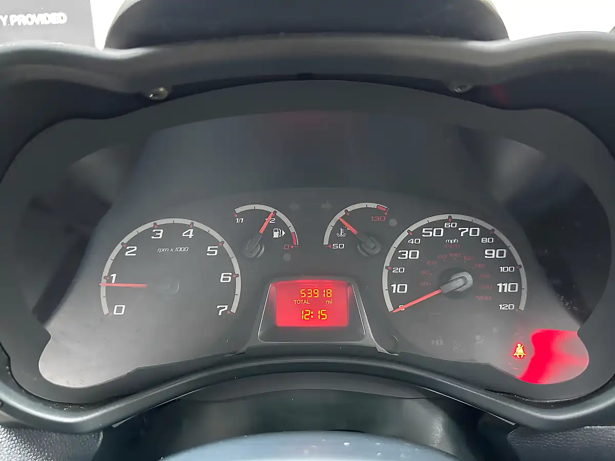 Used 2013 Ford Ka Edge White - Interior and Exterior details 8