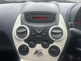 Used 2013 Ford Ka Studio Red - Interior and Exterior details 8