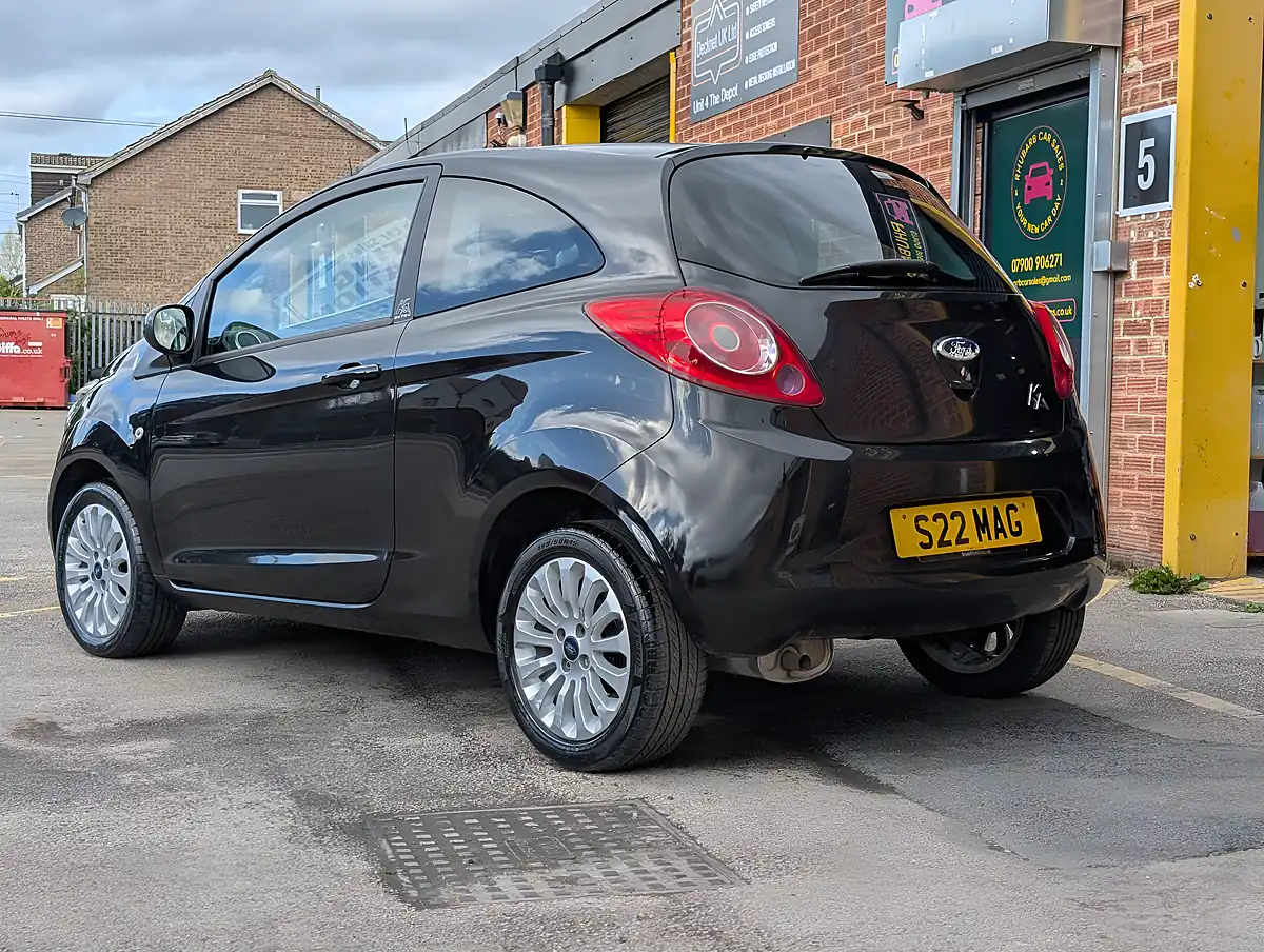 Used 2013 Ford Ka Zetec Black - Interior and Exterior details 8