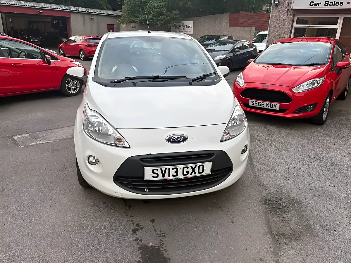 Used 2013 Ford Ka Zetec White - Interior and Exterior details 4